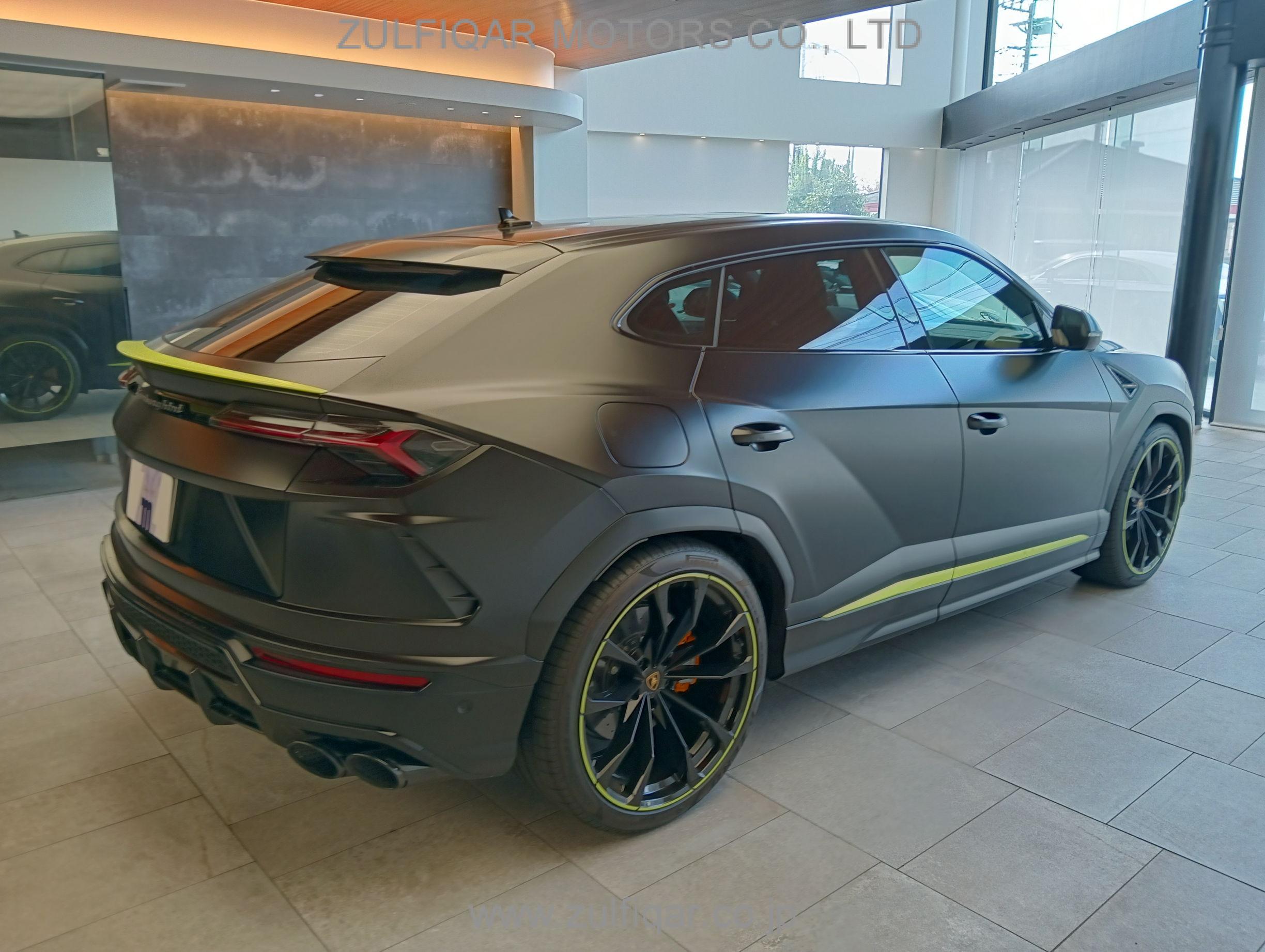 LAMBORGHINI URUS 2022 Image 7