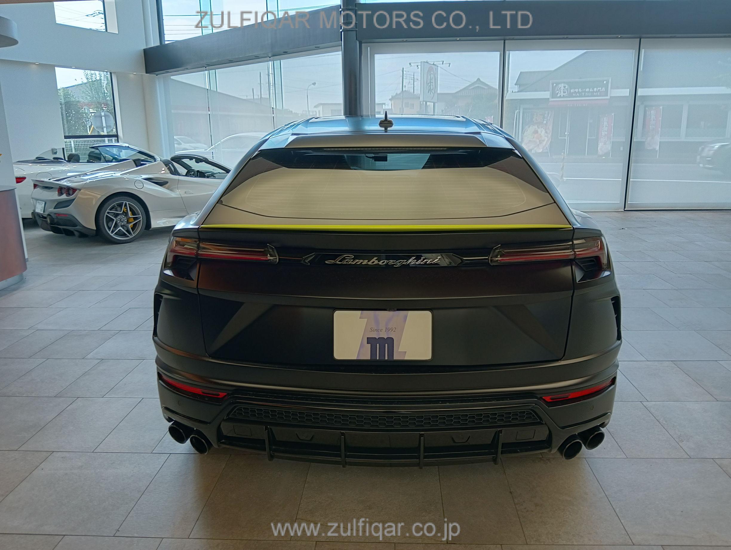 LAMBORGHINI URUS 2022 Image 8