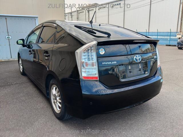 TOYOTA PRIUS 2010 Image 11