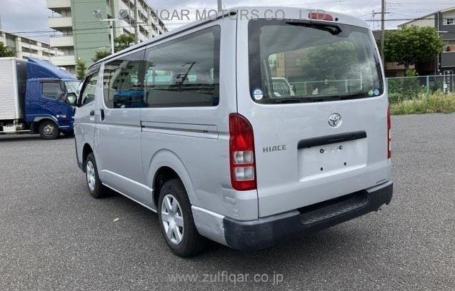 TOYOTA HIACE 2018 Image 2