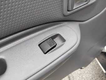 TOYOTA HIACE 2018 Image 12