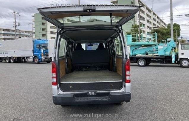 TOYOTA HIACE 2018 Image 3