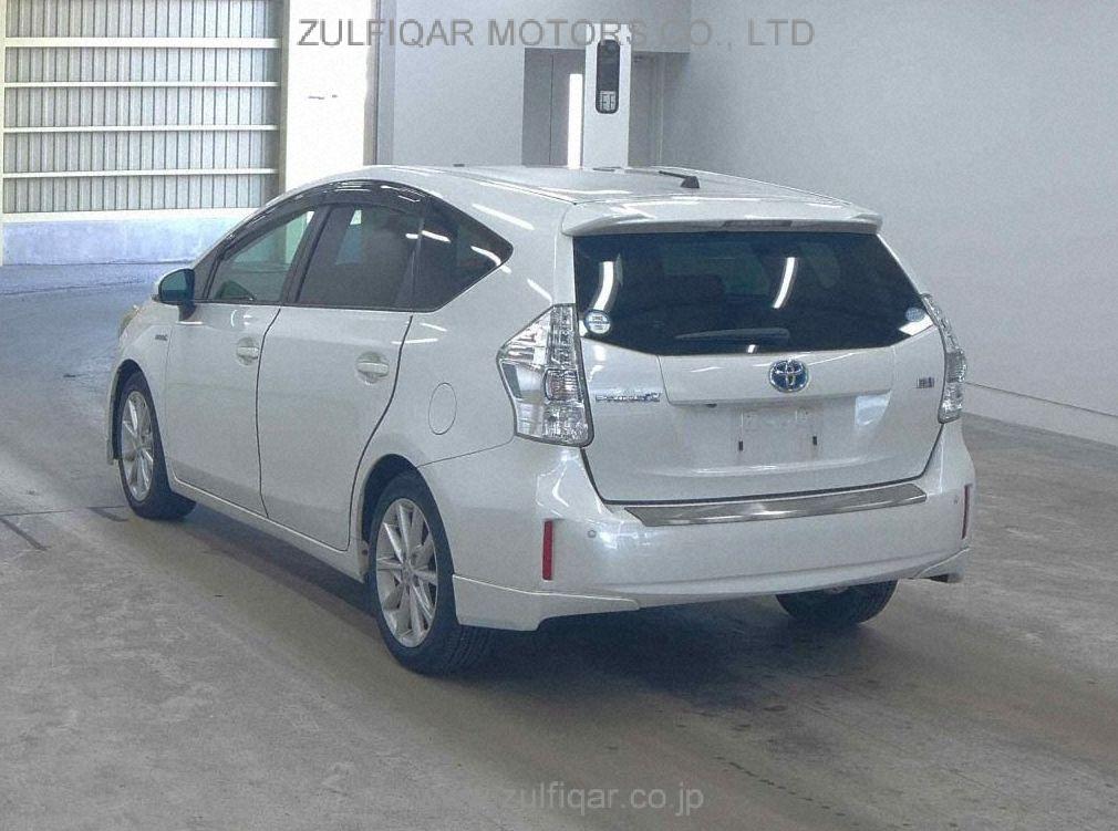 TOYOTA PRIUS ALPHA 2014 Image 3