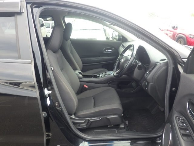 HONDA VEZEL 2019 Image 20