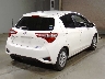 TOYOTA VITZ 2017 Image 2