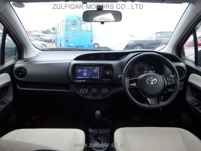 TOYOTA VITZ 2017 Image 19