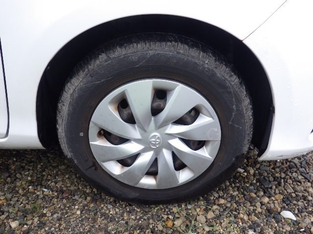 TOYOTA VITZ 2017 Image 35