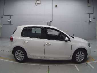 VOLKSWAGEN GOLF 2012 Image 3