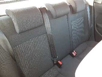 VOLKSWAGEN POLO 2012 Image 9