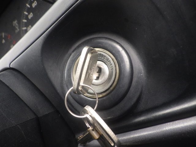 TOYOTA HILUX SURF 1996 Image 22