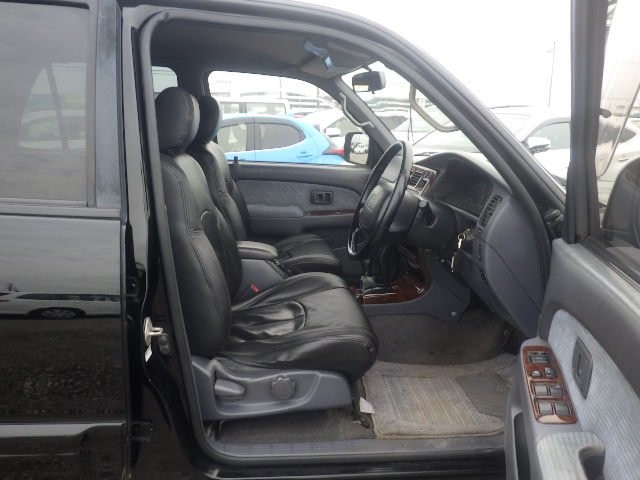 TOYOTA HILUX SURF 1996 Image 25