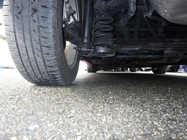 TOYOTA PRIUS ALPHA 2015 Image 33