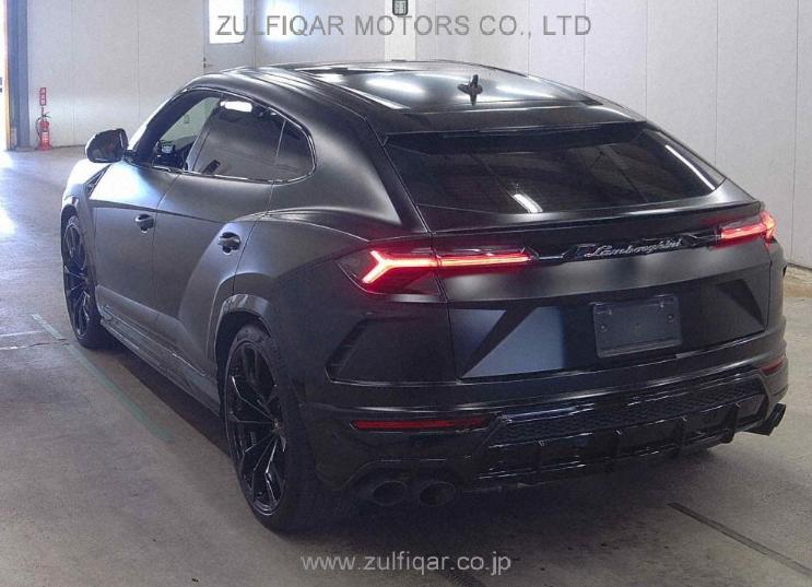 LAMBORGHINI URUS 2021 Image 2