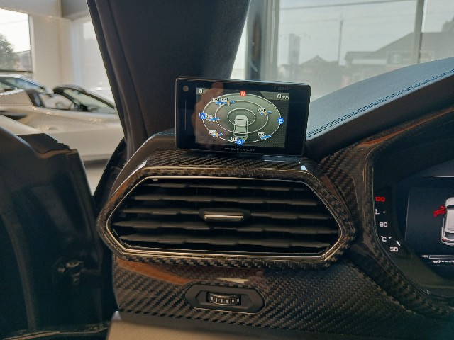 LAMBORGHINI URUS 2021 Image 49