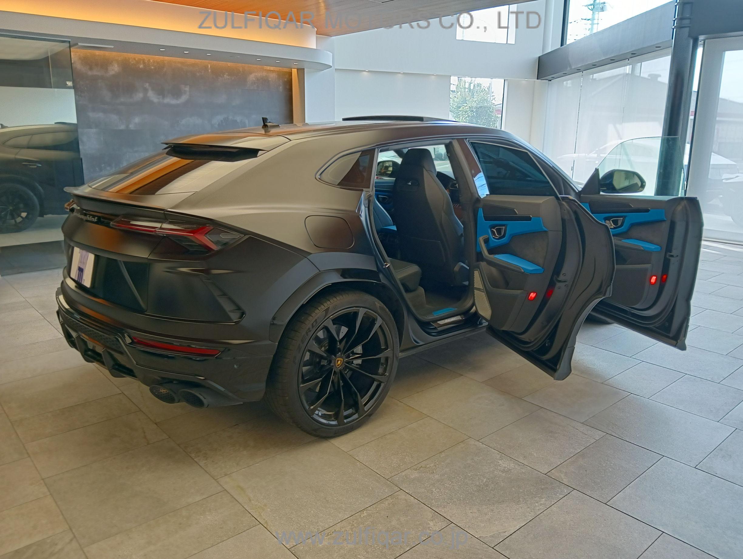 LAMBORGHINI URUS 2021 Image 6