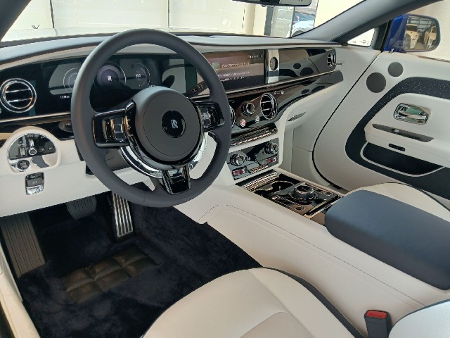 ROLLS ROYCE SPECTRE 2024 Image 33