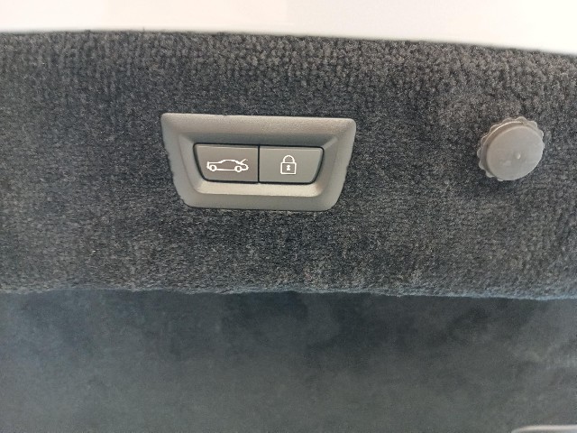 ROLLS ROYCE SPECTRE 2024 Image 39