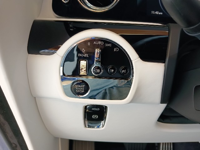 ROLLS ROYCE SPECTRE 2024 Image 45