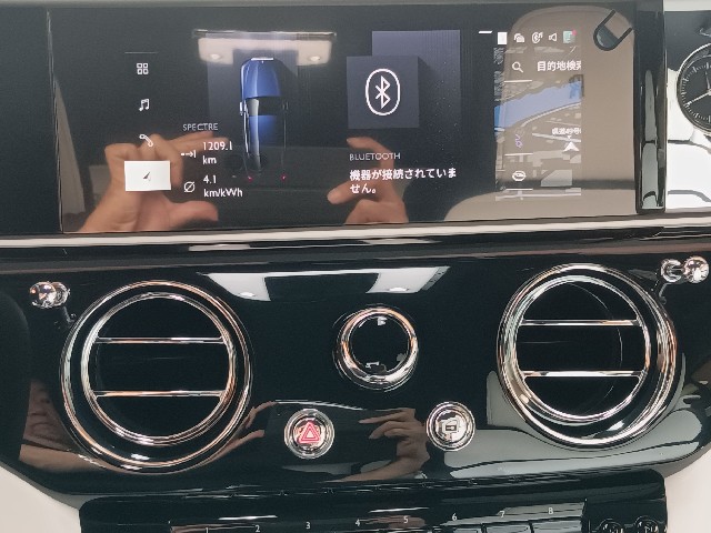 ROLLS ROYCE SPECTRE 2024 Image 47