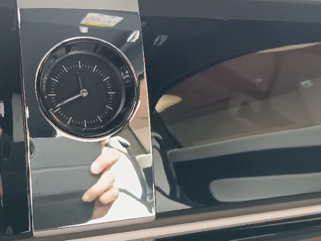 ROLLS ROYCE SPECTRE 2024 Image 50