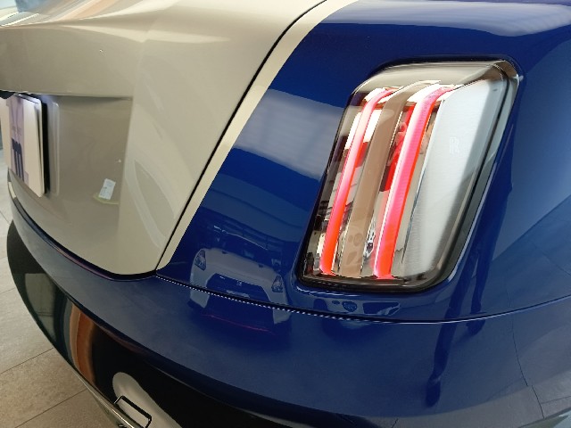 ROLLS ROYCE SPECTRE 2024 Image 59