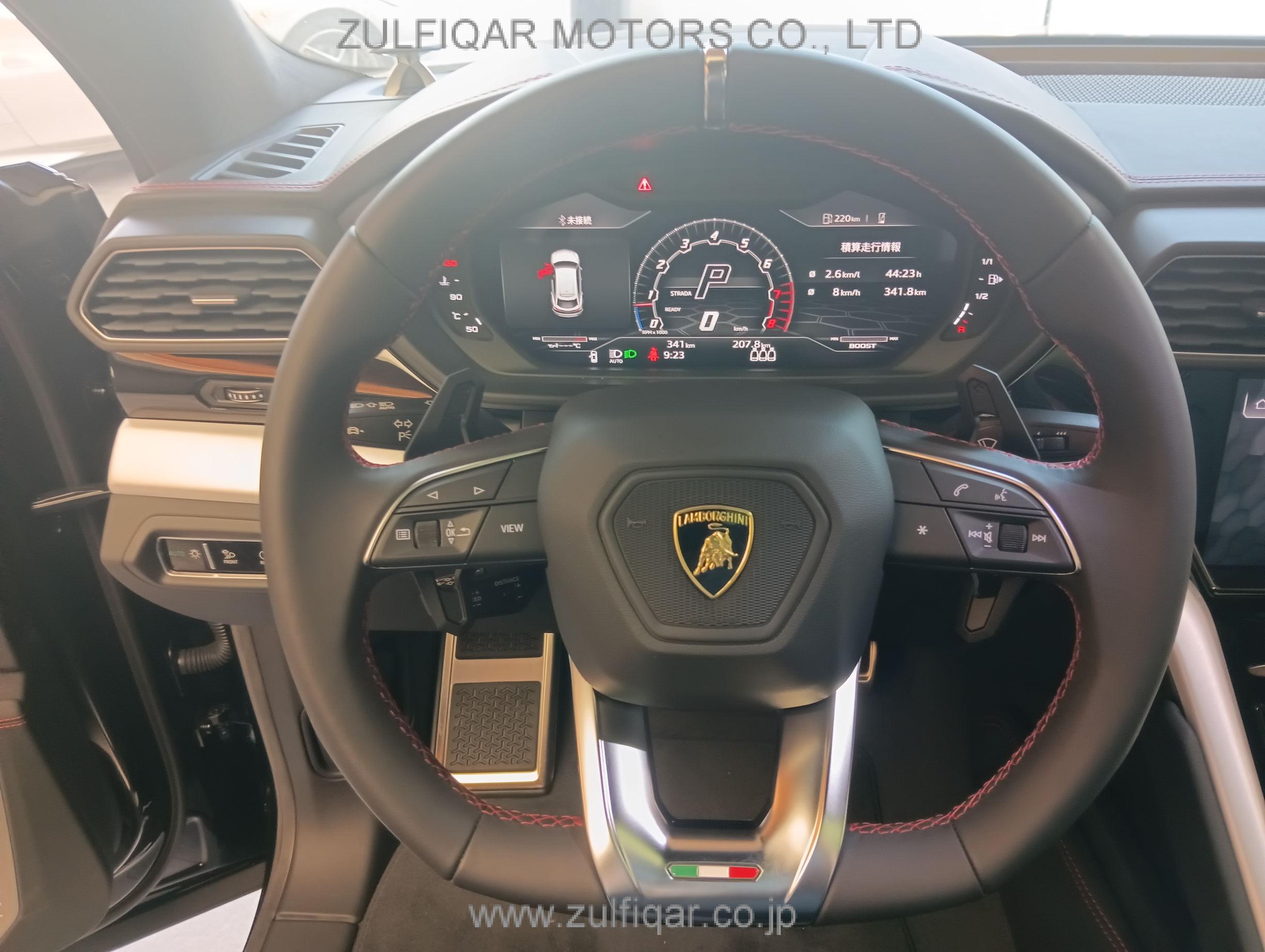 LAMBORGHINI URUS 2023 Image 42