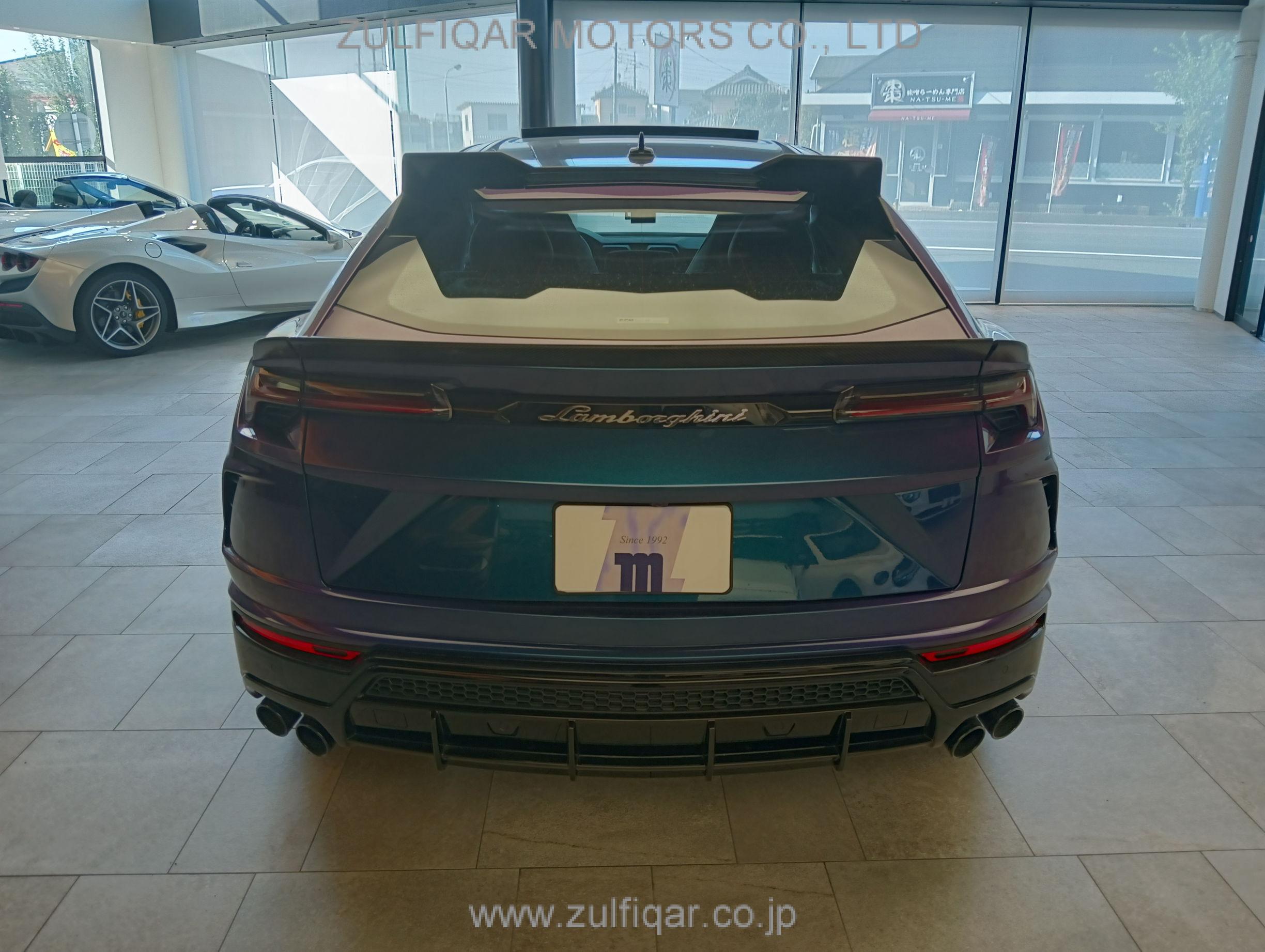 LAMBORGHINI URUS 2023 Image 8