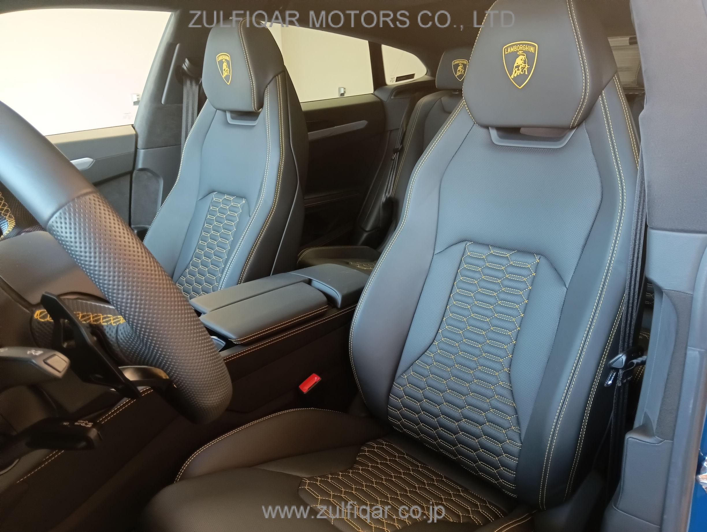 LAMBORGHINI URUS 2019 Image 25