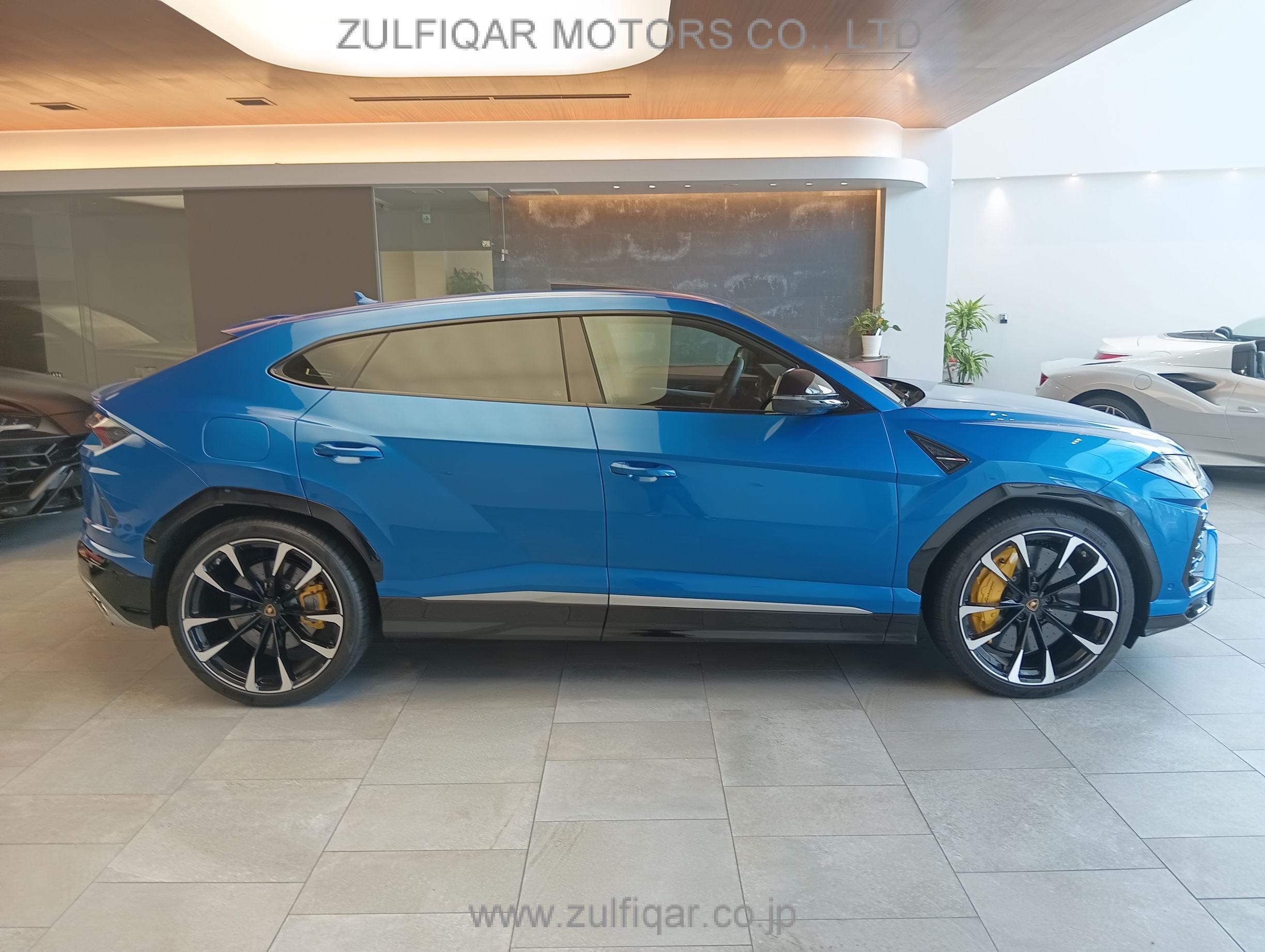 LAMBORGHINI URUS 2019 Image 4