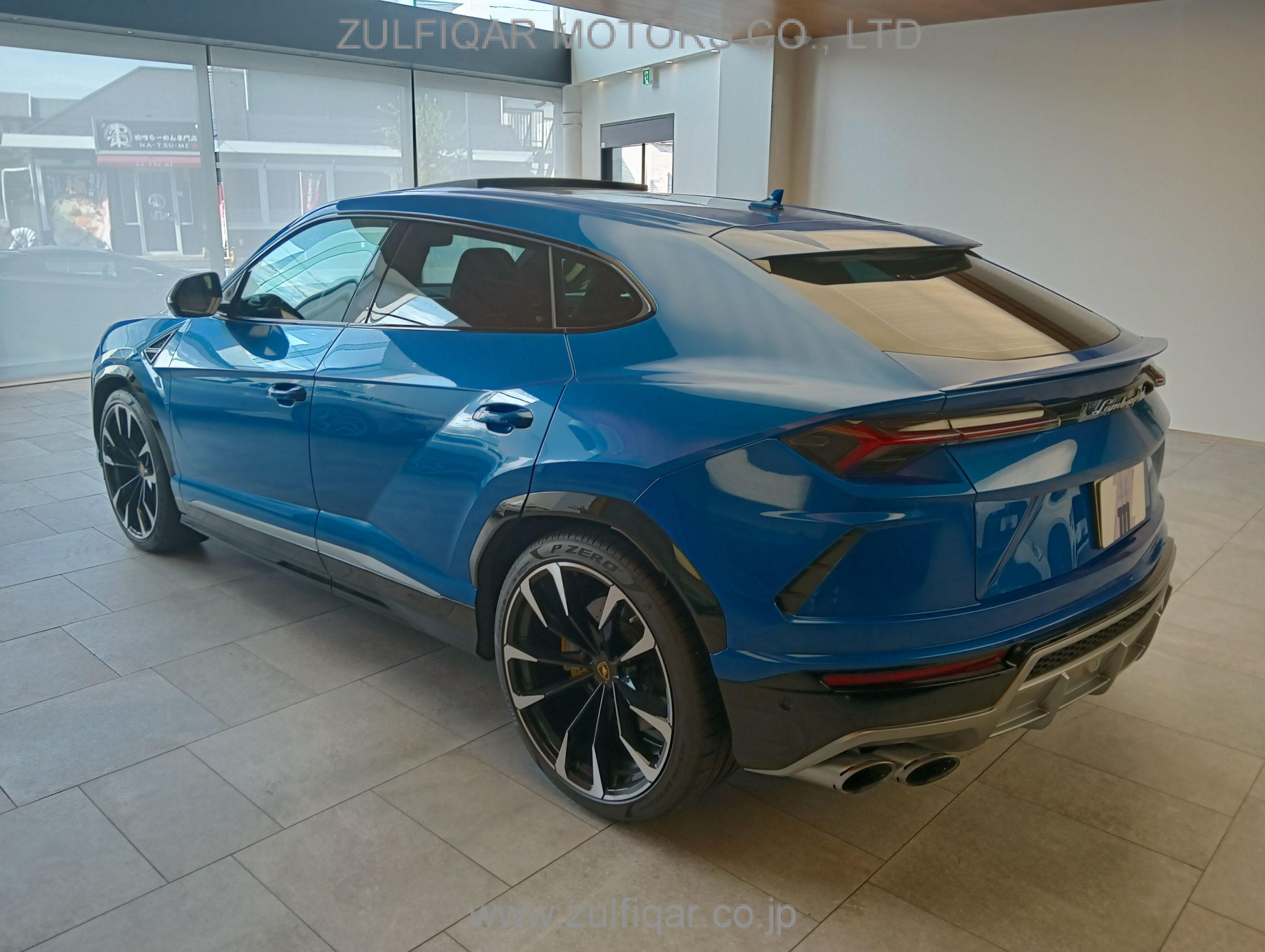 LAMBORGHINI URUS 2019 Image 9