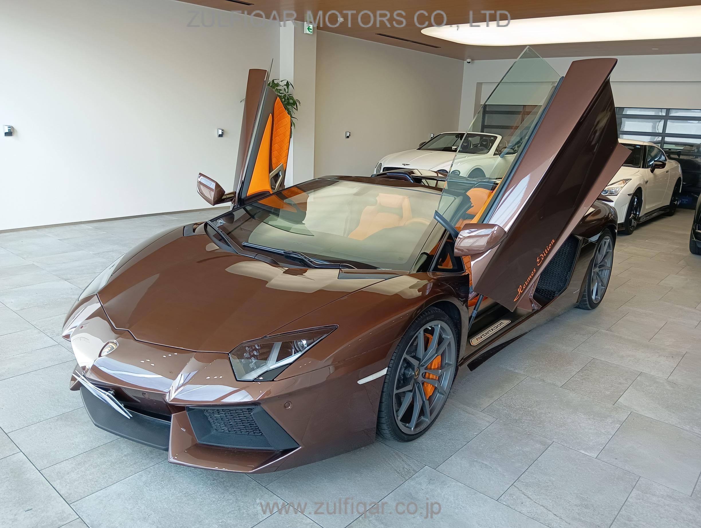 LAMBORGHINI AVENTADOR 2022 Image 1