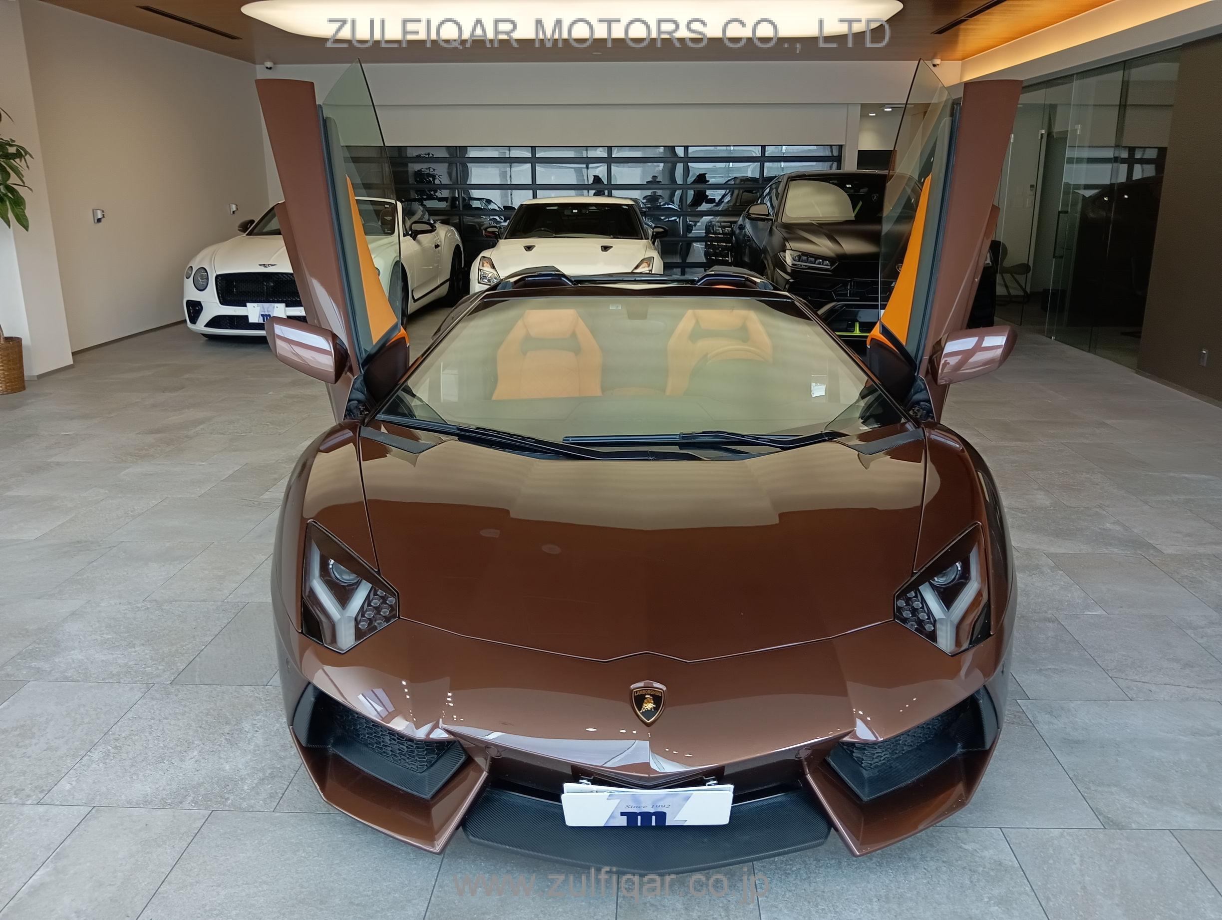 LAMBORGHINI AVENTADOR 2022 Image 2