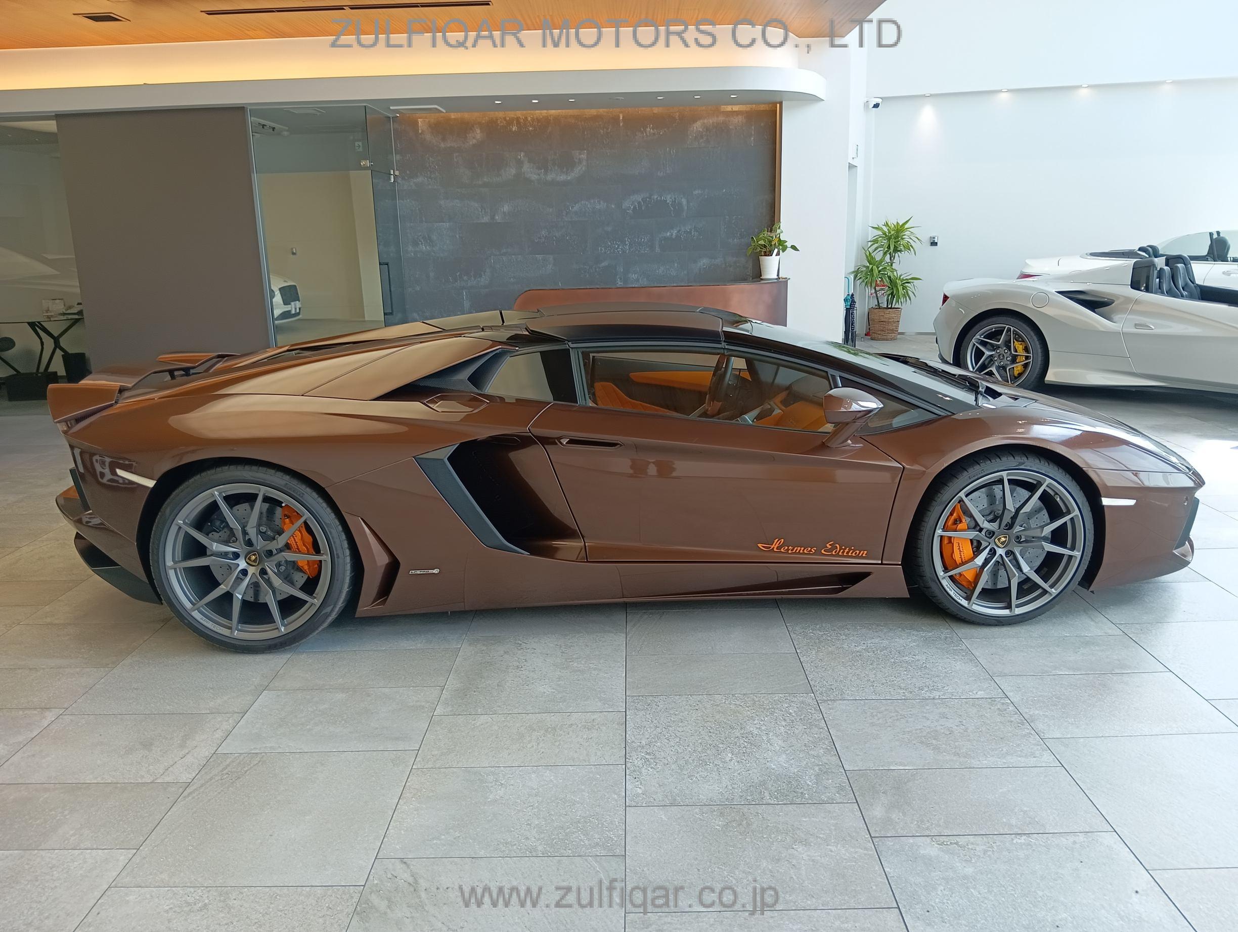 LAMBORGHINI AVENTADOR 2022 Image 22