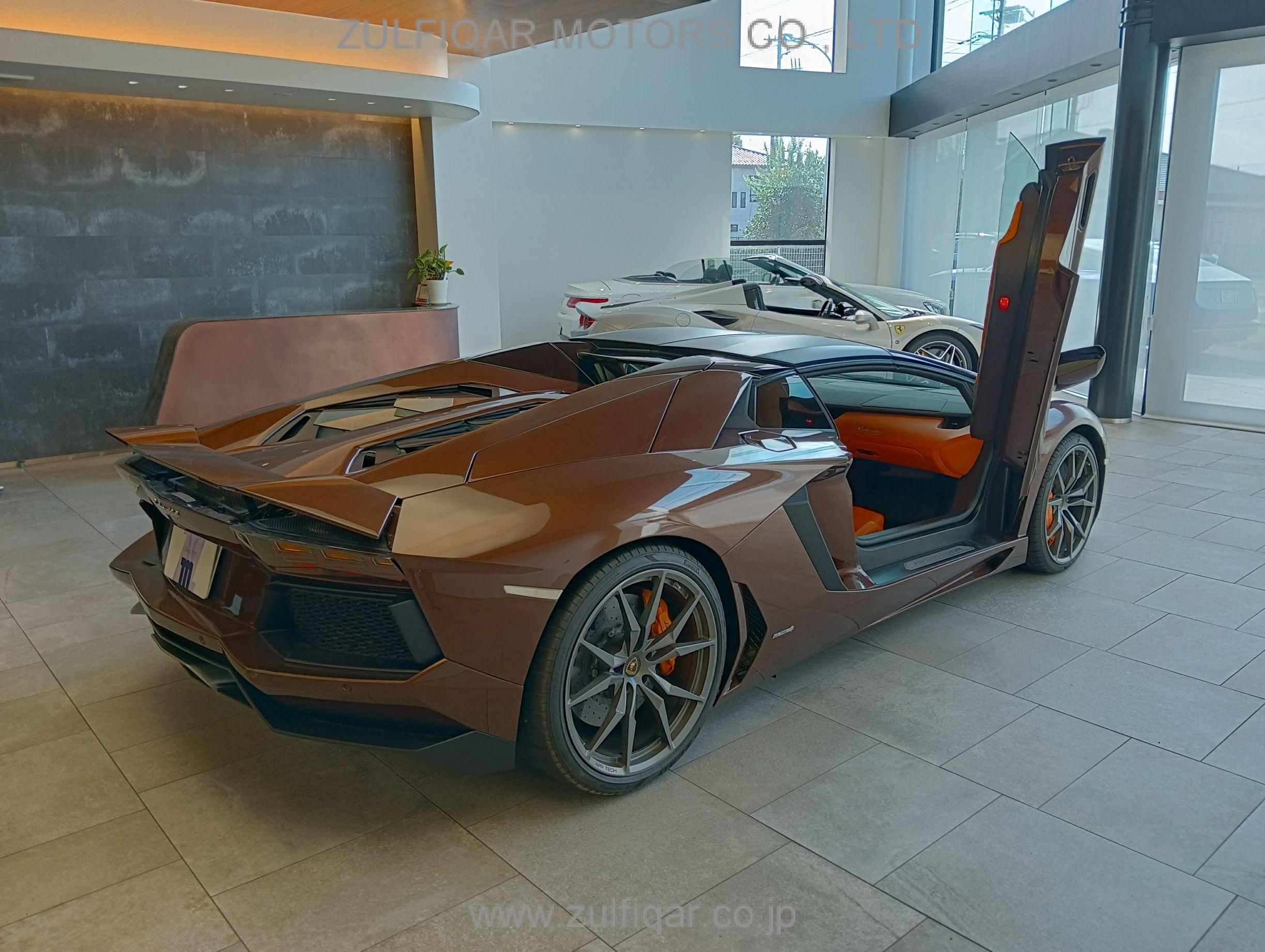 LAMBORGHINI AVENTADOR 2022 Image 24