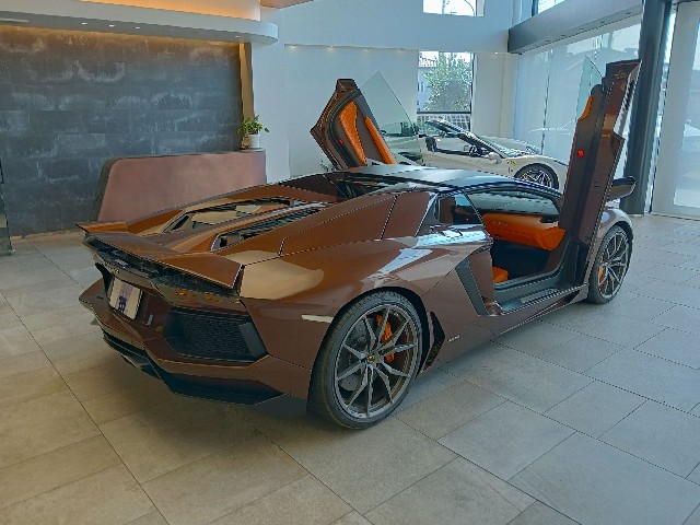 LAMBORGHINI AVENTADOR 2022 Image 34