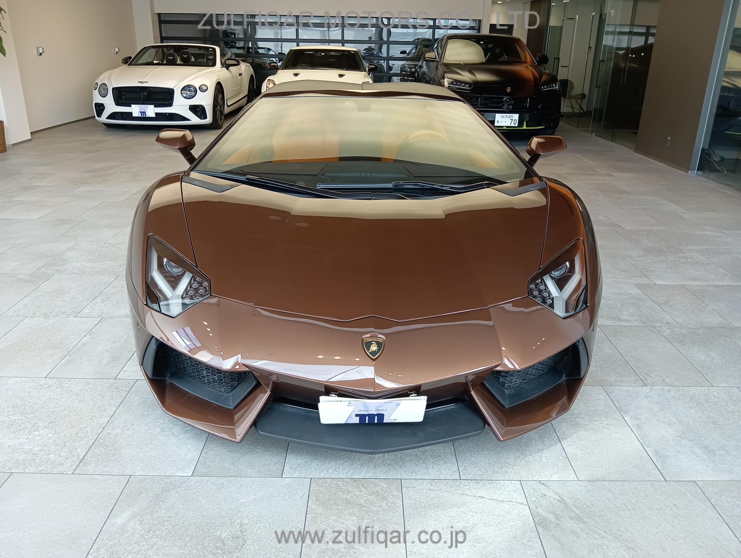 LAMBORGHINI AVENTADOR 2022 Image 38