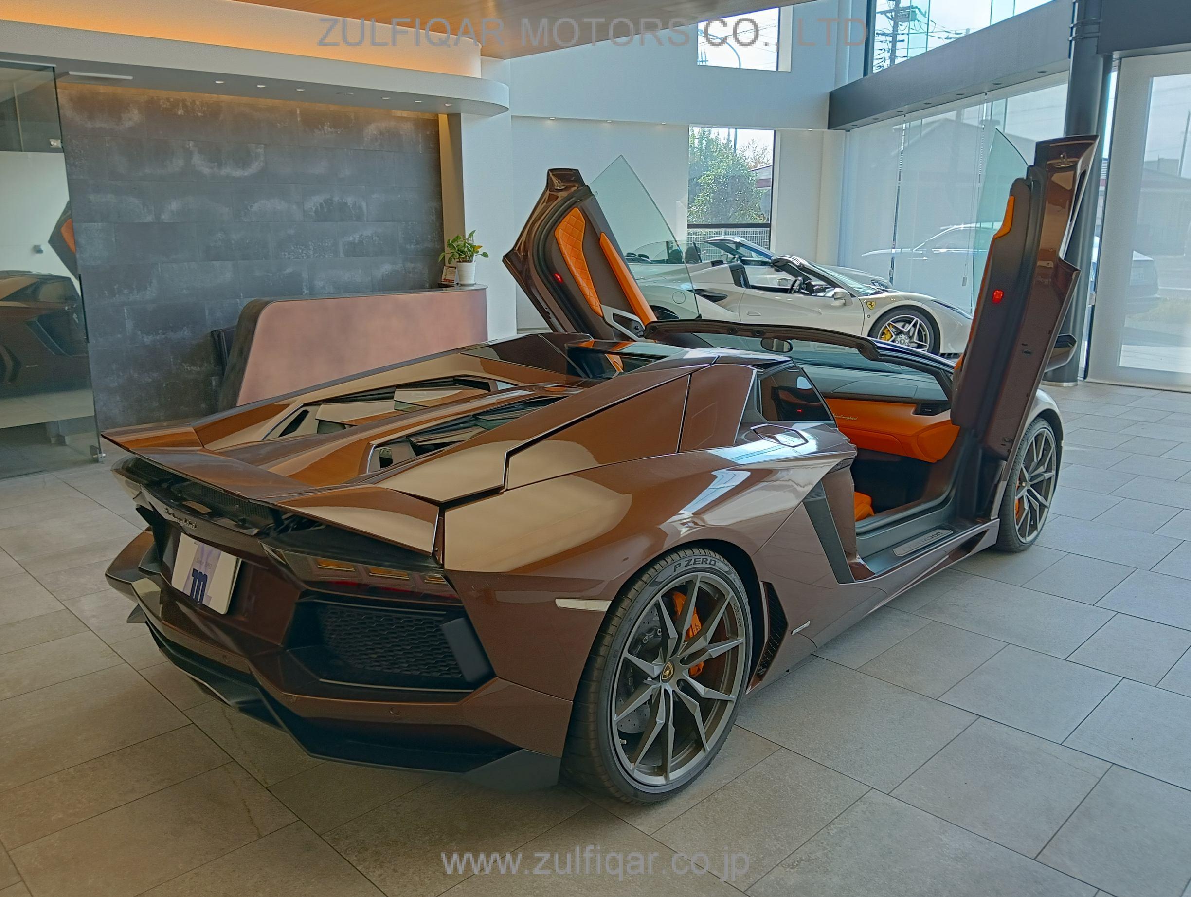 LAMBORGHINI AVENTADOR 2022 Image 41