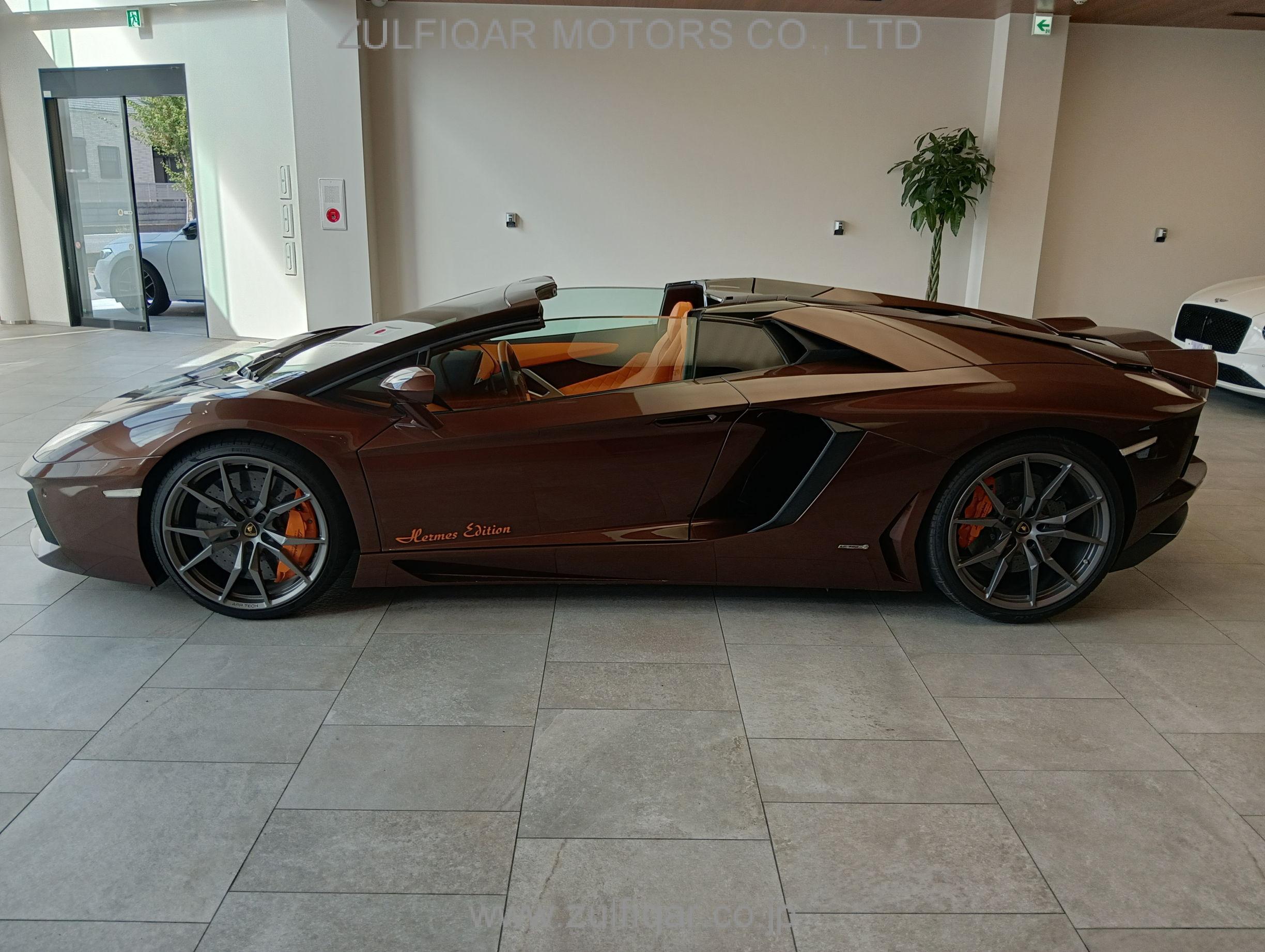 LAMBORGHINI AVENTADOR 2022 Image 53