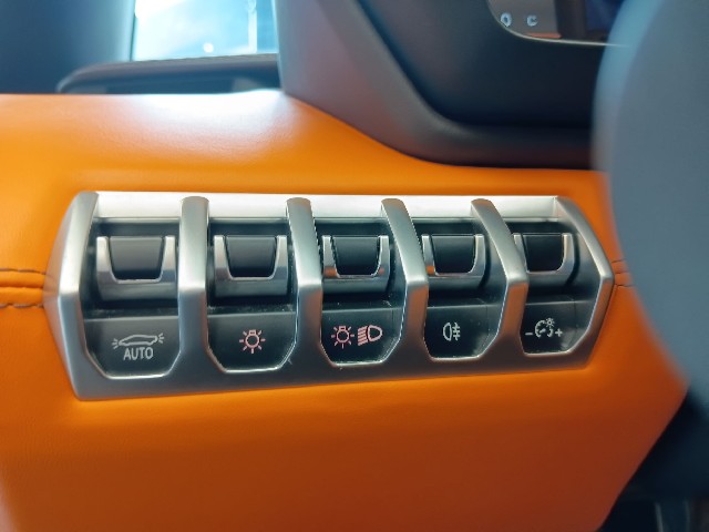LAMBORGHINI AVENTADOR 2022 Image 71