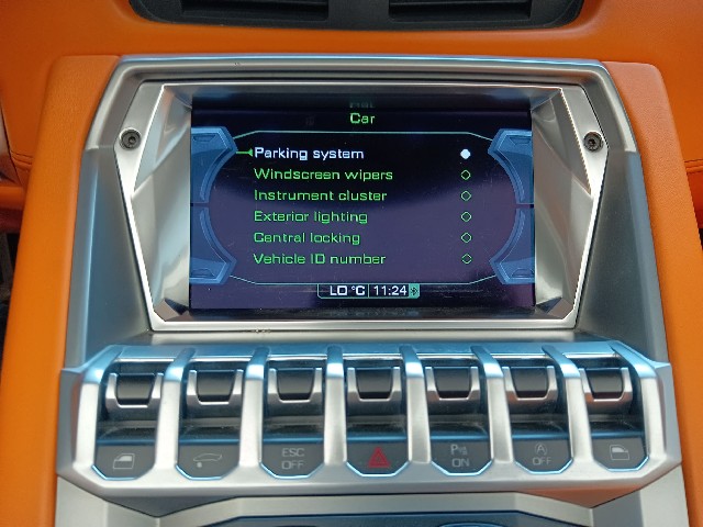 LAMBORGHINI AVENTADOR 2022 Image 73