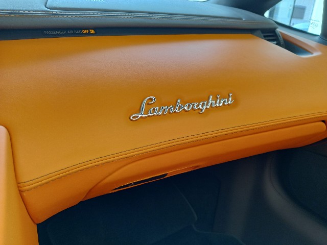 LAMBORGHINI AVENTADOR 2022 Image 75