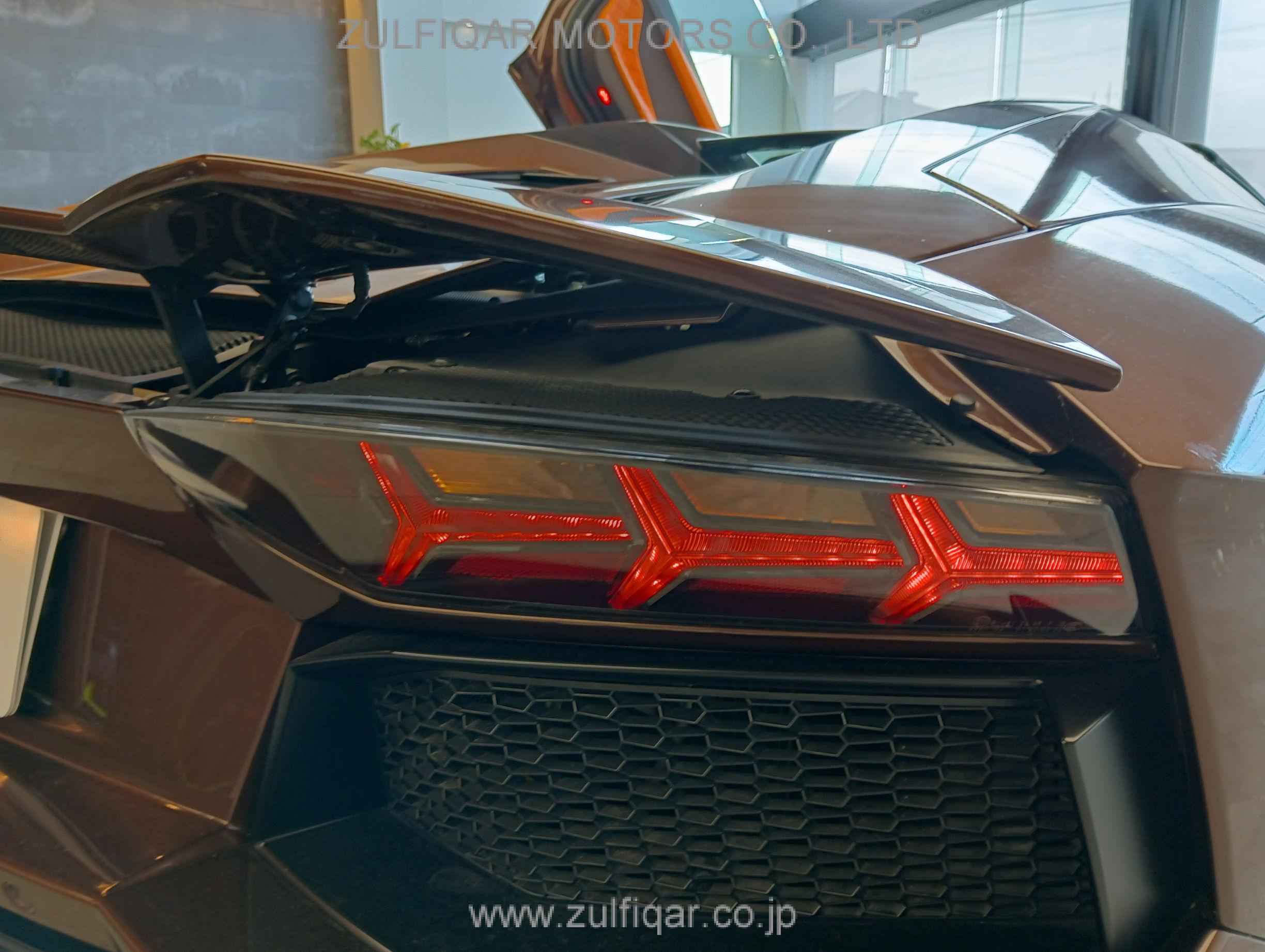 LAMBORGHINI AVENTADOR 2022 Image 97