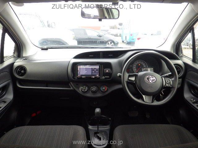 TOYOTA VITZ 2017 Image 19