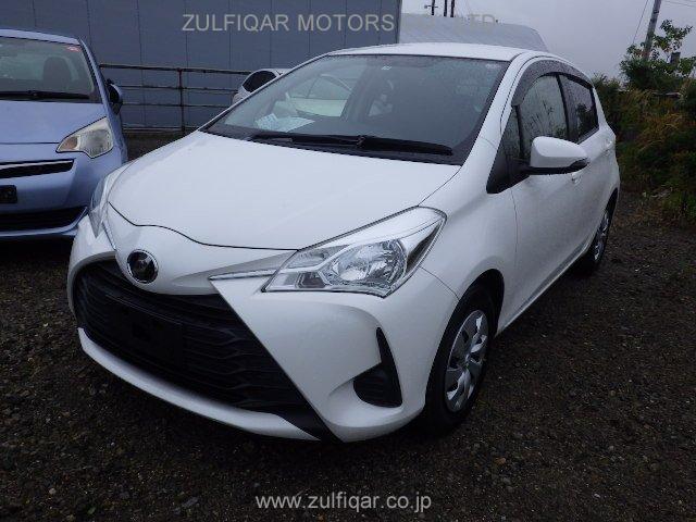 TOYOTA VITZ 2017 Image 9