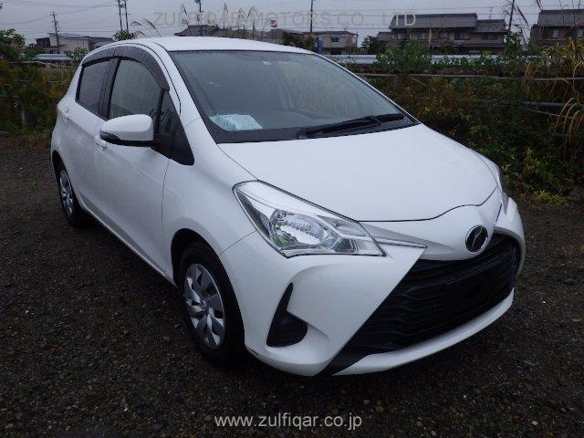 TOYOTA VITZ 2017 Image 10