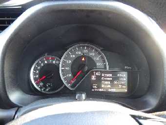 TOYOTA VITZ 2017 Image 8
