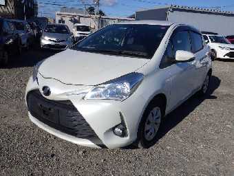 TOYOTA VITZ 2017 Image 1