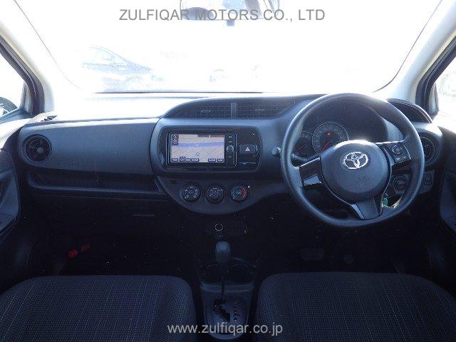 TOYOTA VITZ 2017 Image 19