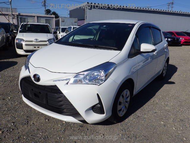 TOYOTA VITZ 2017 Image 9