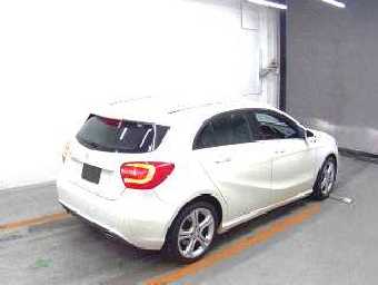 MERCEDES BENZ A CLASS 2013 Image 5